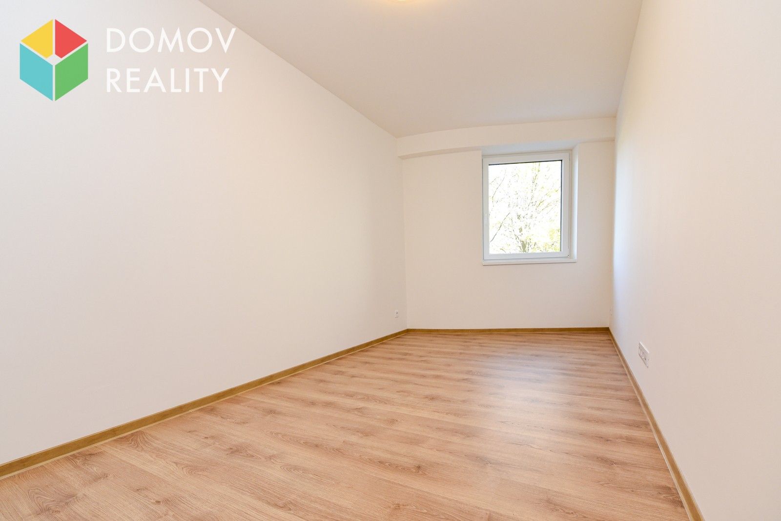 Pronájem bytu 2+kk 68 m² - foto 9