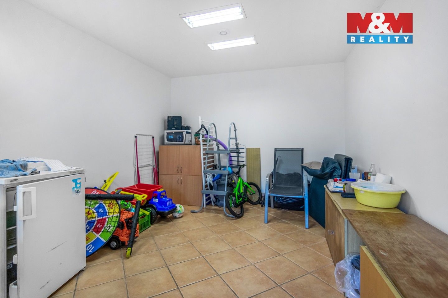 Pronájem komerčního prostoru 2357 m² - foto 19