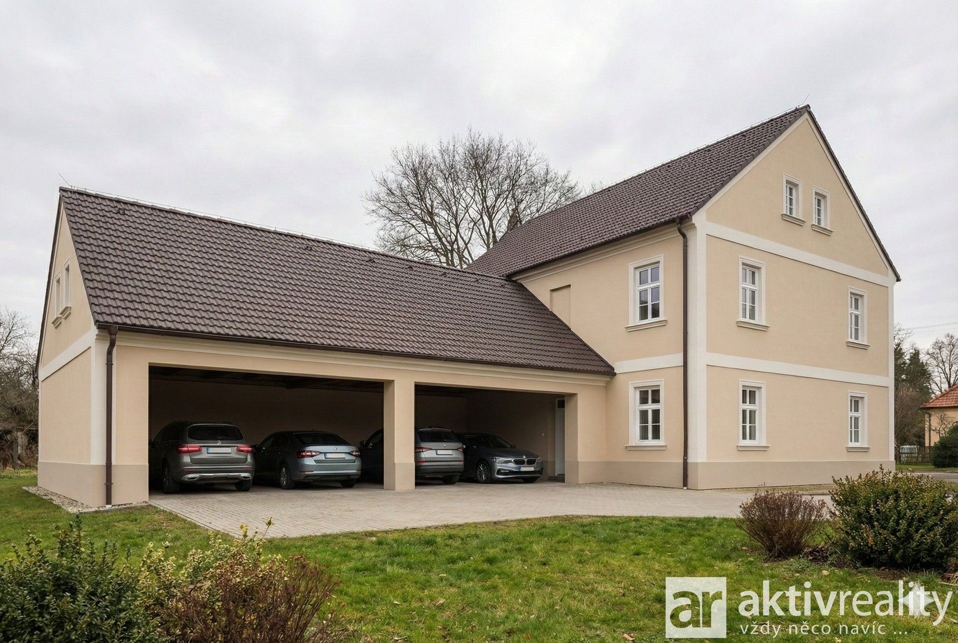 Prodej komerčního prostoru 420 m² - foto 7