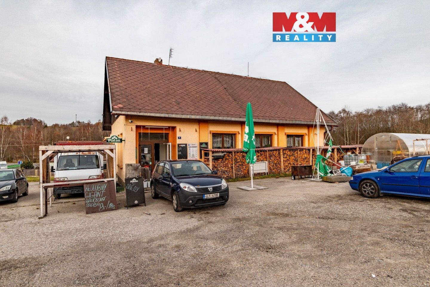 Prodej komerčního prostoru 160 m² - foto 1