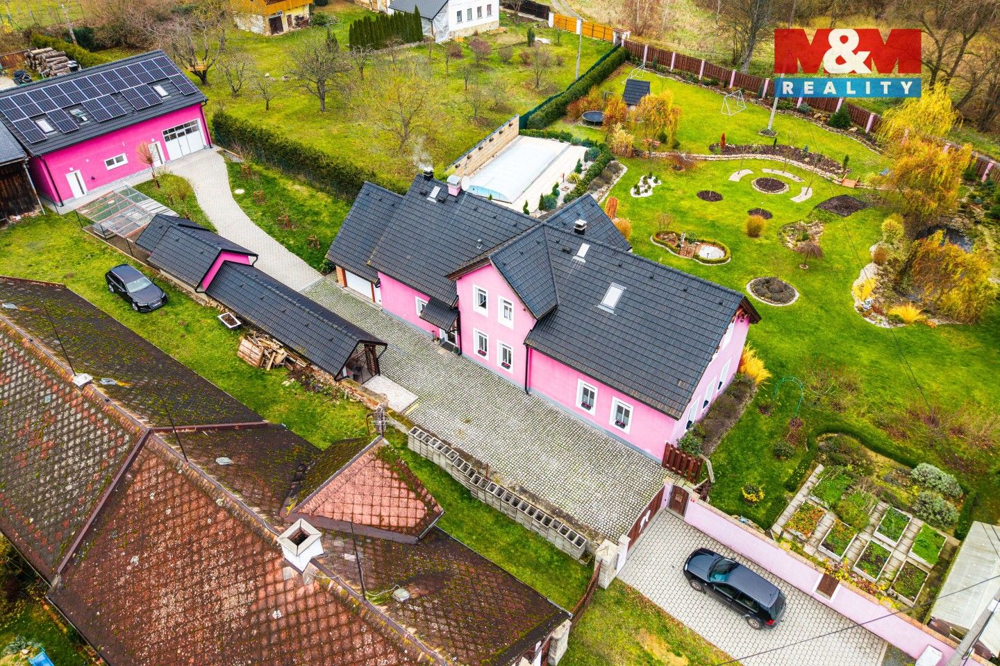 Prodej domu 433 m² - foto 2