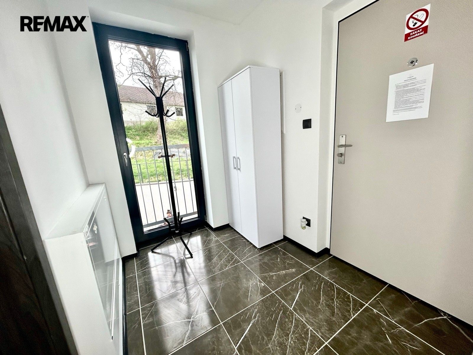 Pronájem bytu 2+kk 40 m² - foto 11