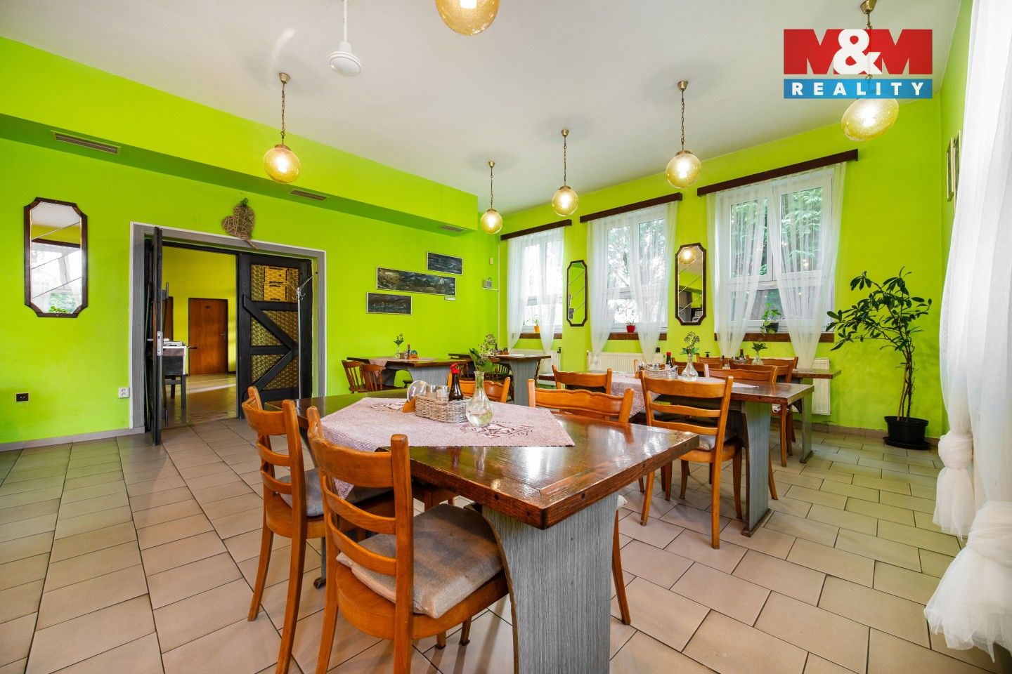 Prodej komerčního prostoru 1024 m² - foto 5