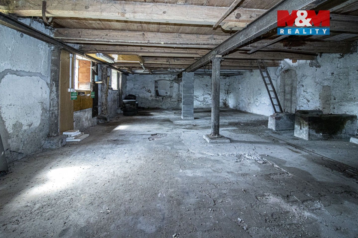 Prodej nemovitosti 160 m² - foto 22