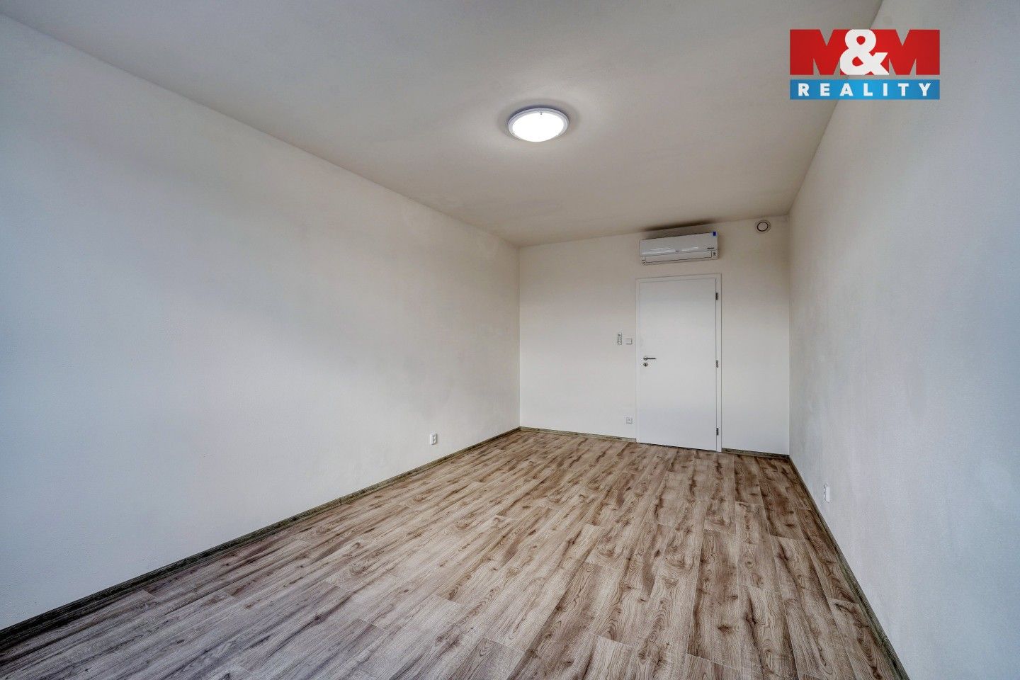 Pronájem bytu 2+kk 78 m² - foto 10