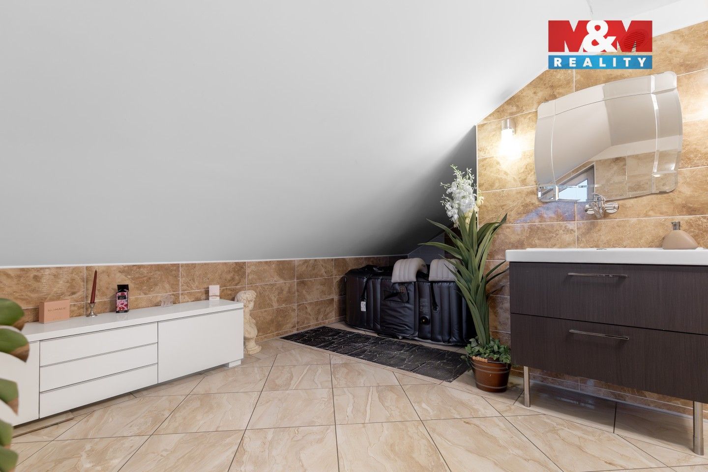 Prodej domu 260 m² - foto 12