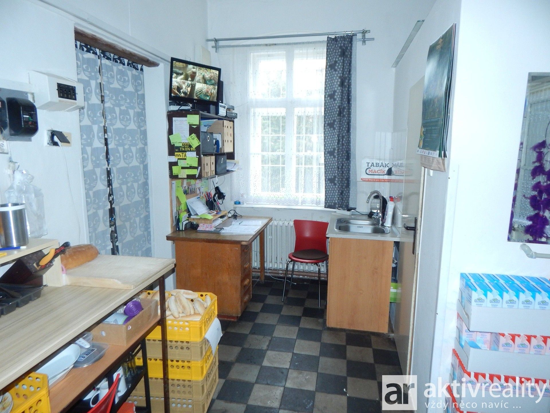Prodej komerčního prostoru 190 m² - foto 10