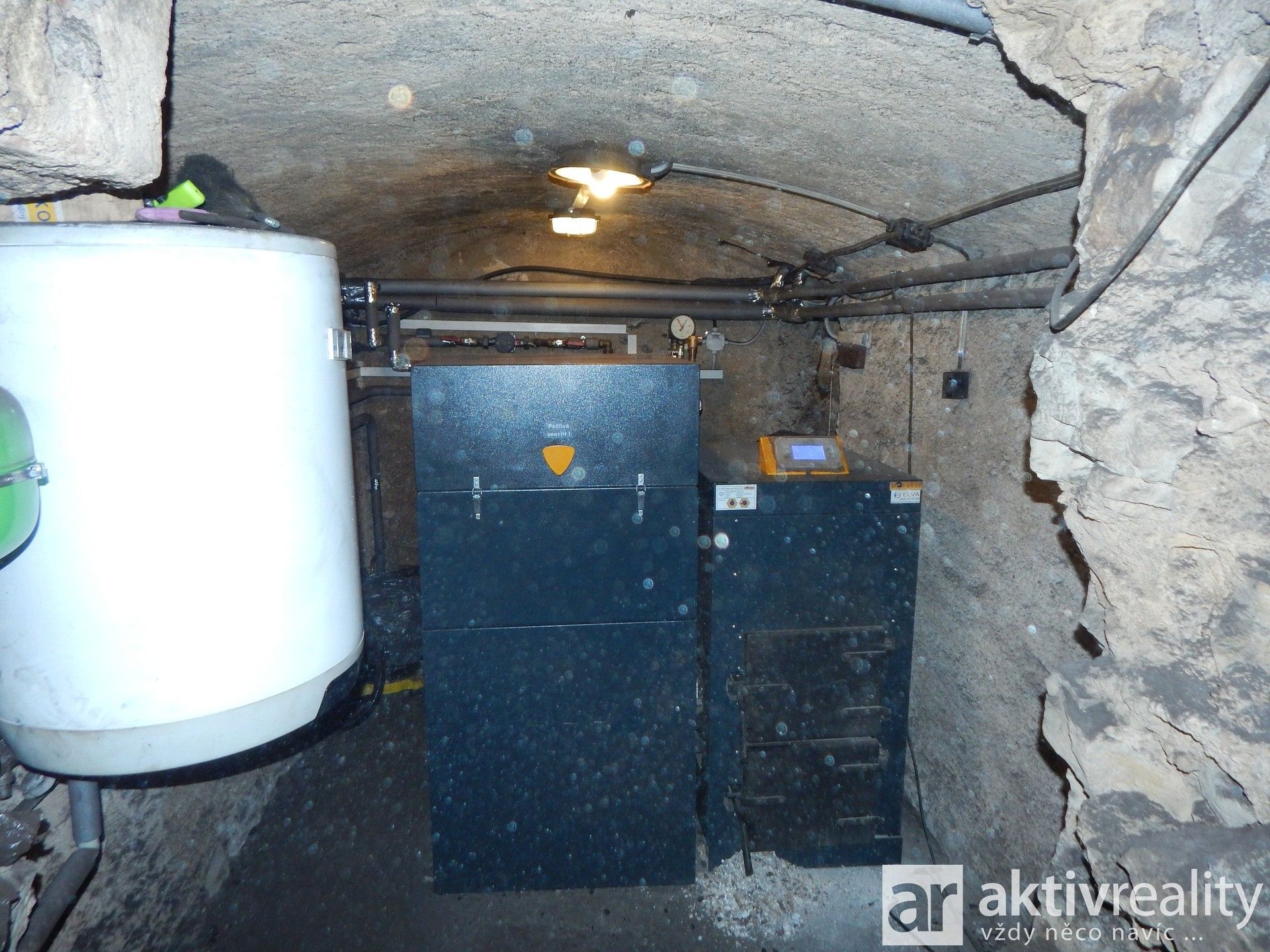 Prodej komerčního prostoru 190 m² - foto 30