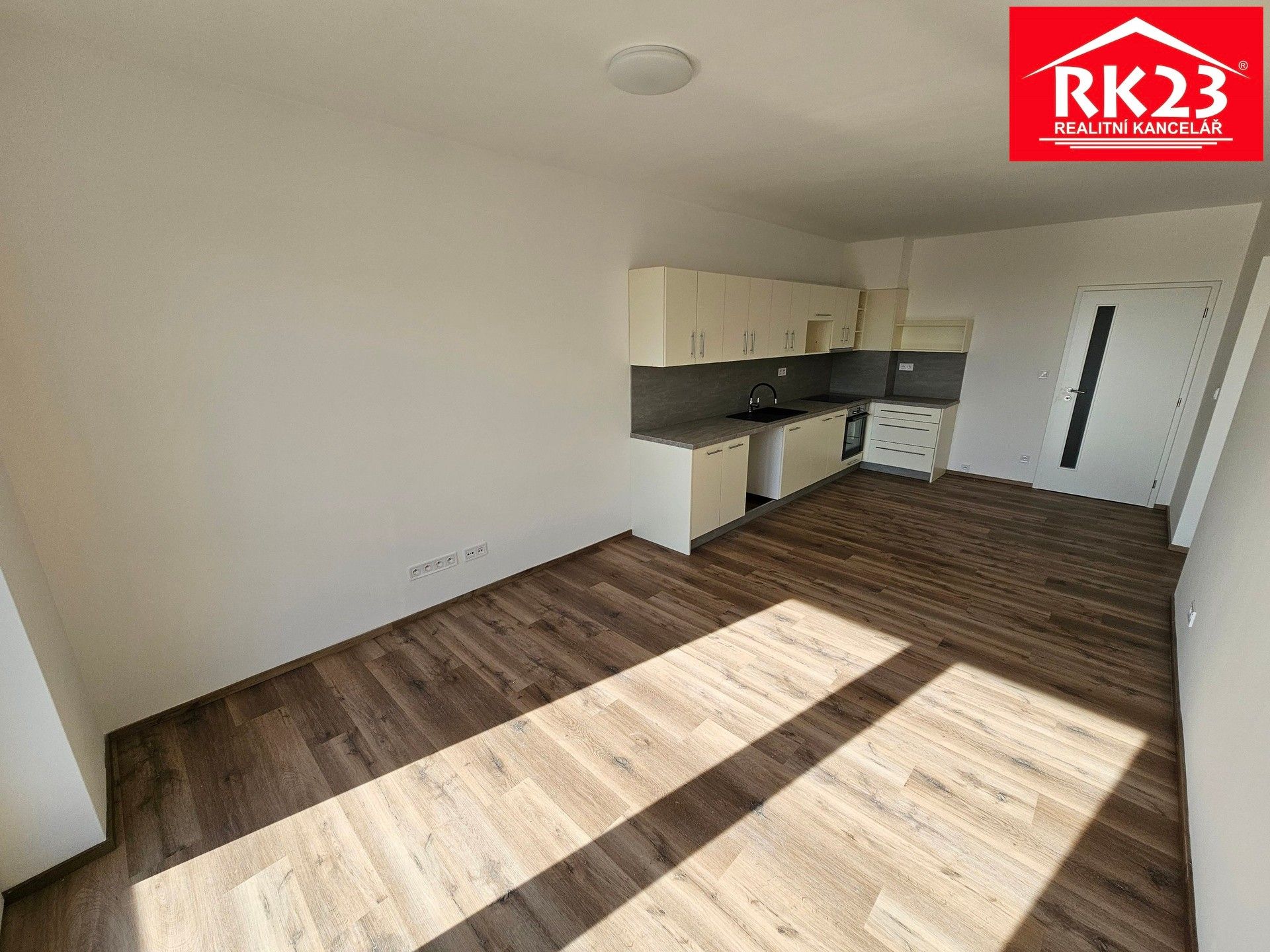 Prodej bytu 3+kk 77 m² - foto 5