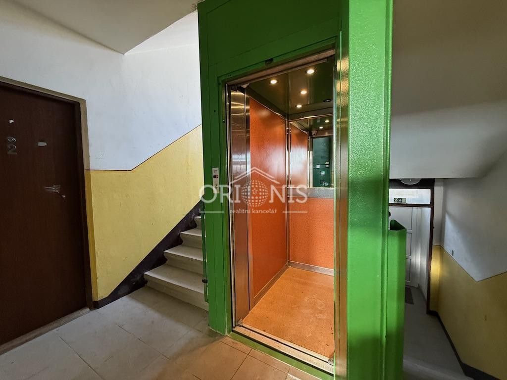 Pronájem bytu 1+1 35 m² - foto 8