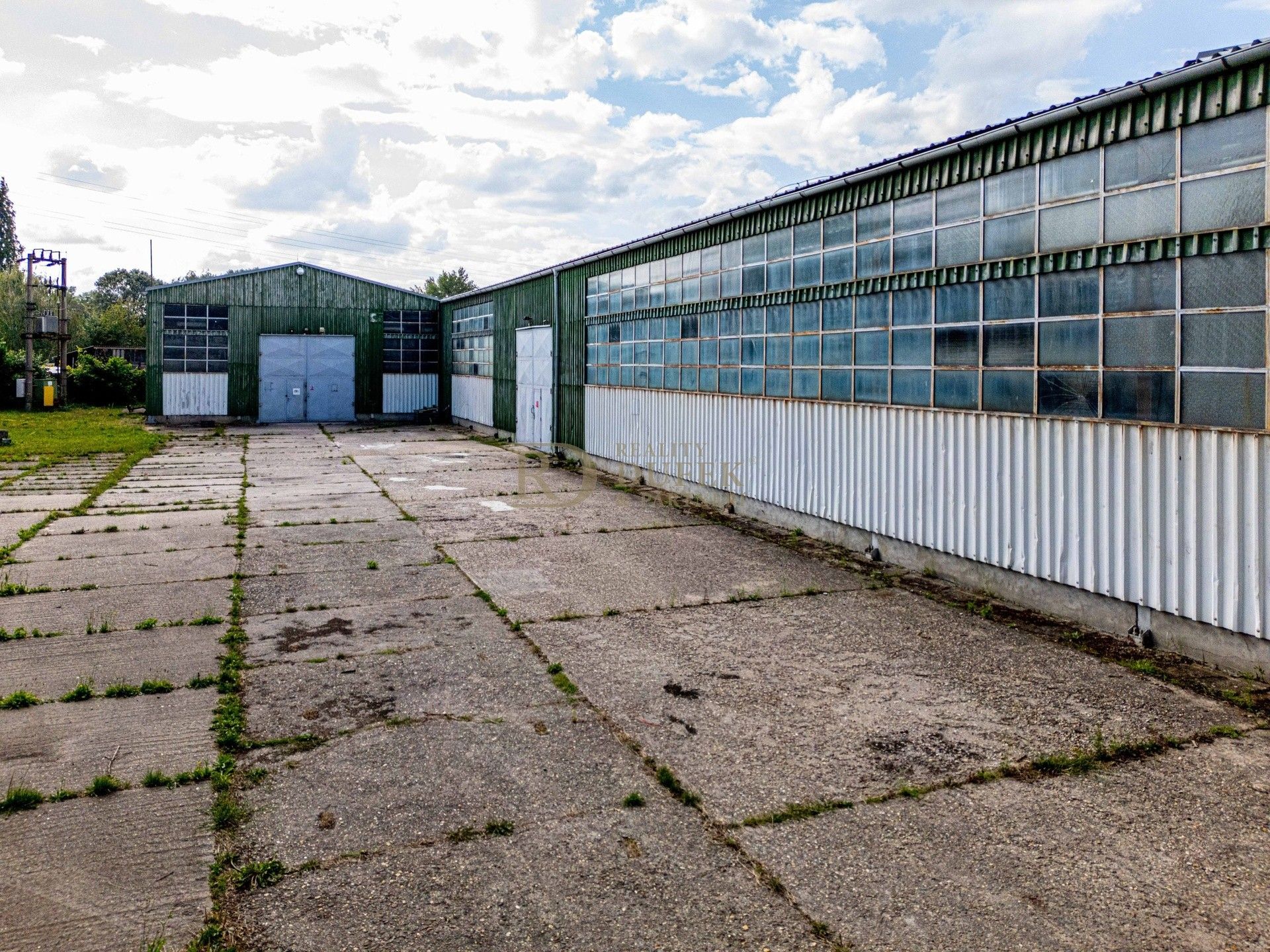 Pronájem komerčního prostoru 1398 m² - foto 7
