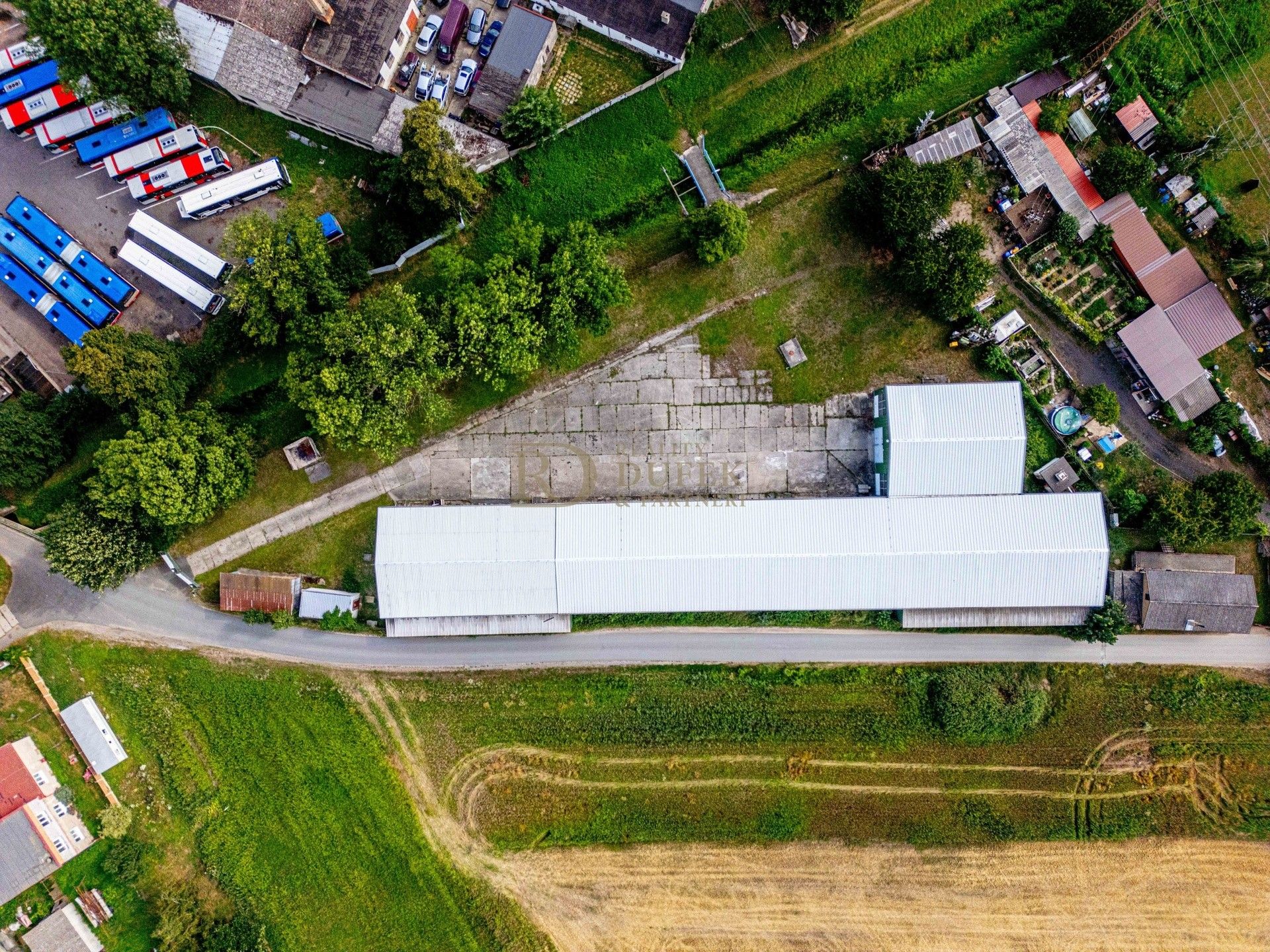 Pronájem komerčního prostoru 1398 m² - foto 6