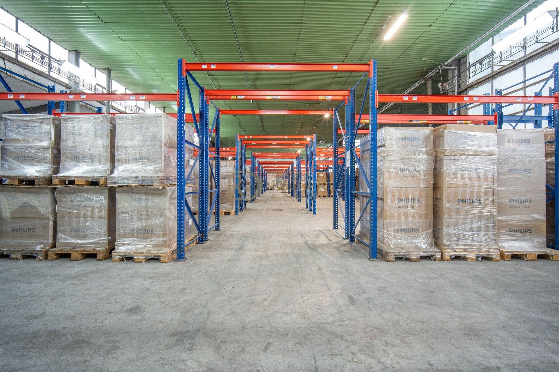 Pronájem komerčního prostoru 1398 m² - foto 10