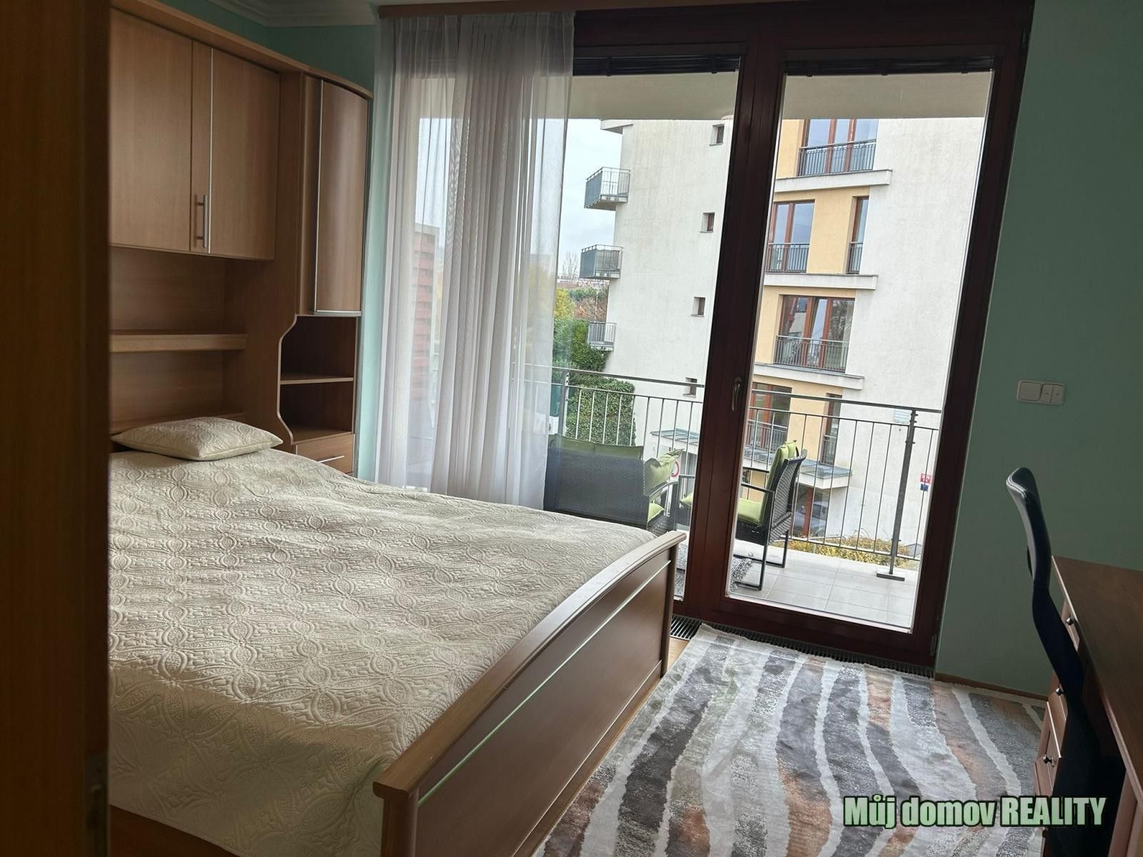 Pronájem bytu 2+kk 67 m² - foto 6