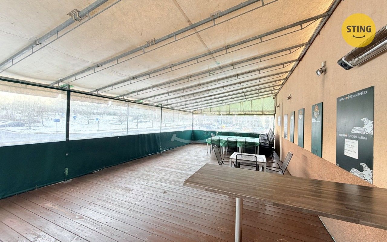 Prodej komerčního prostoru 320 m² - foto 12