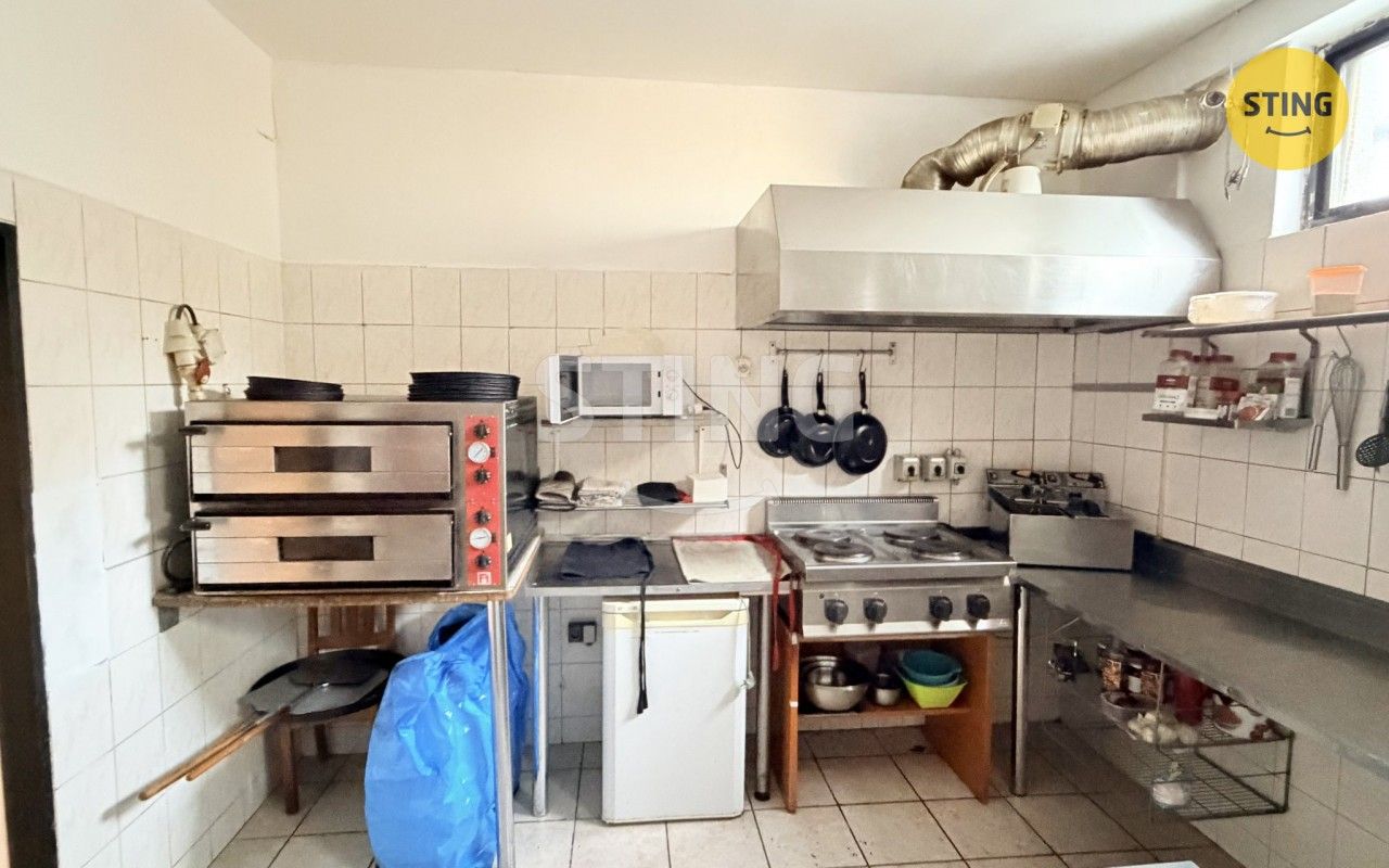 Prodej komerčního prostoru 320 m² - foto 17