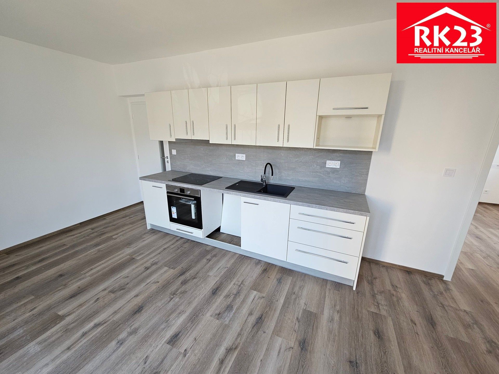 Prodej bytu 3+kk 65 m² - foto 4