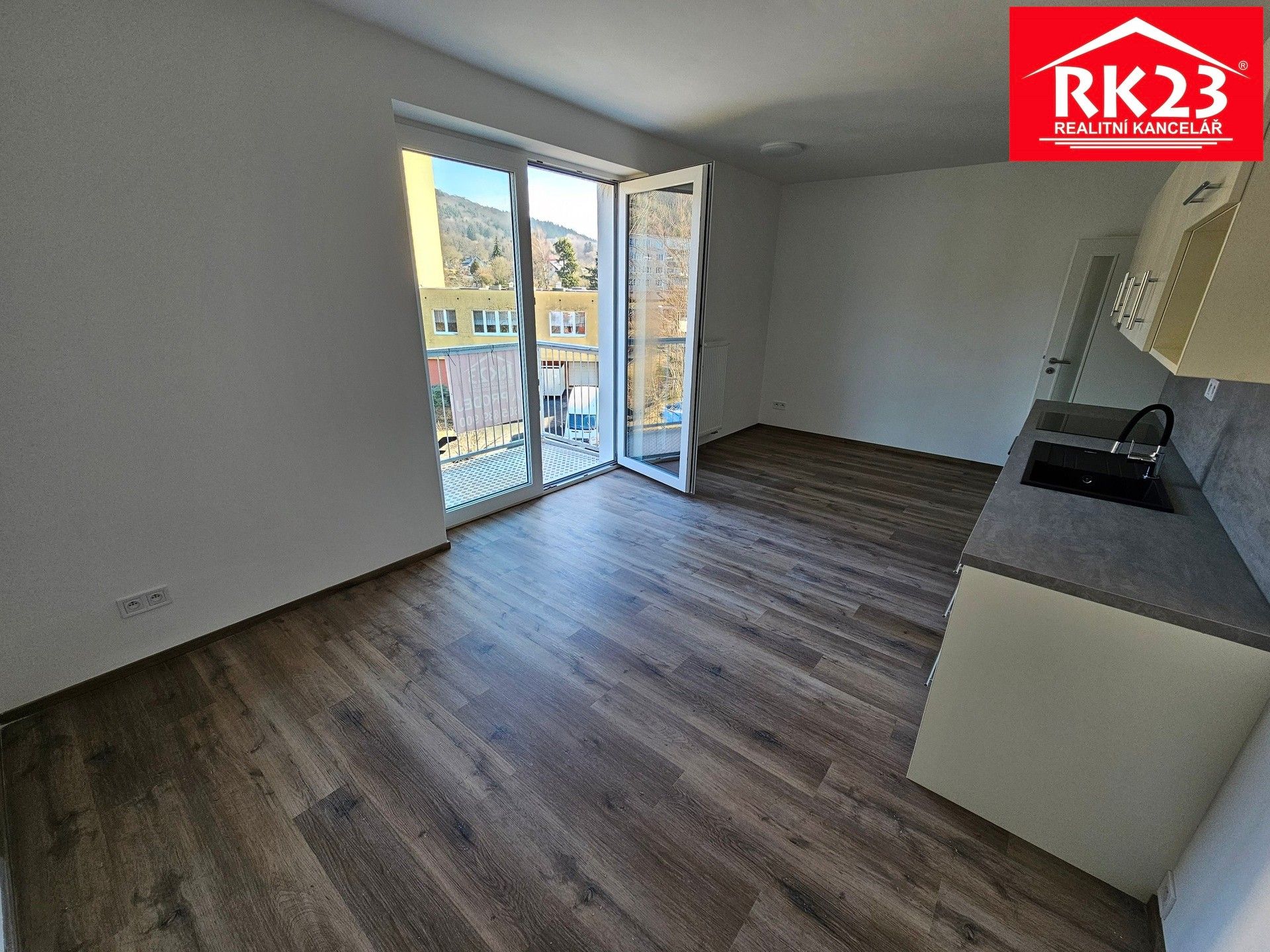 Prodej bytu 3+kk 65 m² - foto 5