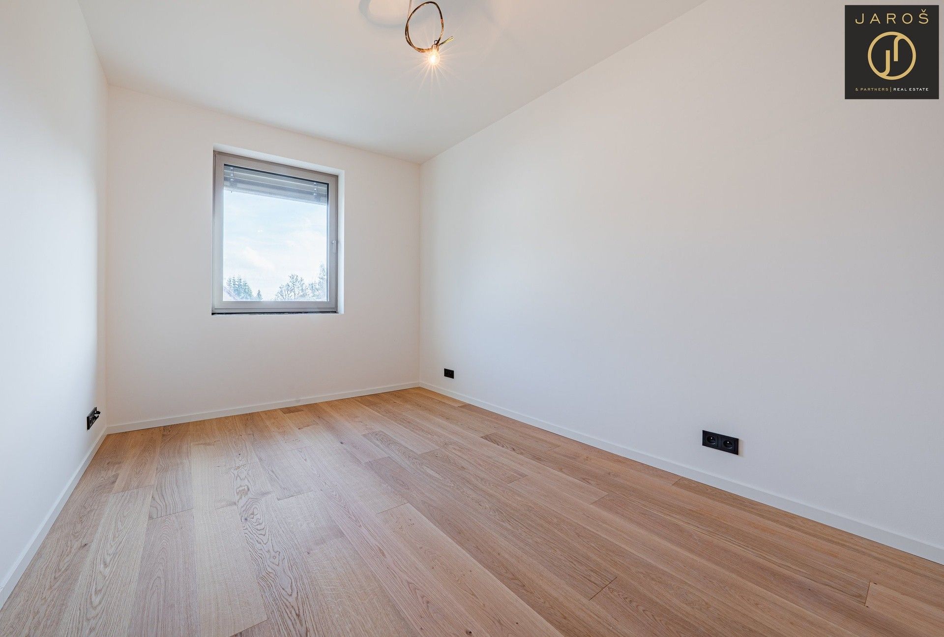 Prodej komerčního prostoru 121 m² - foto 6