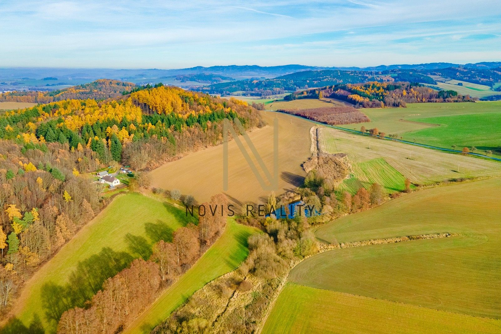 Prodej nemovitosti 2713 m² - foto 6