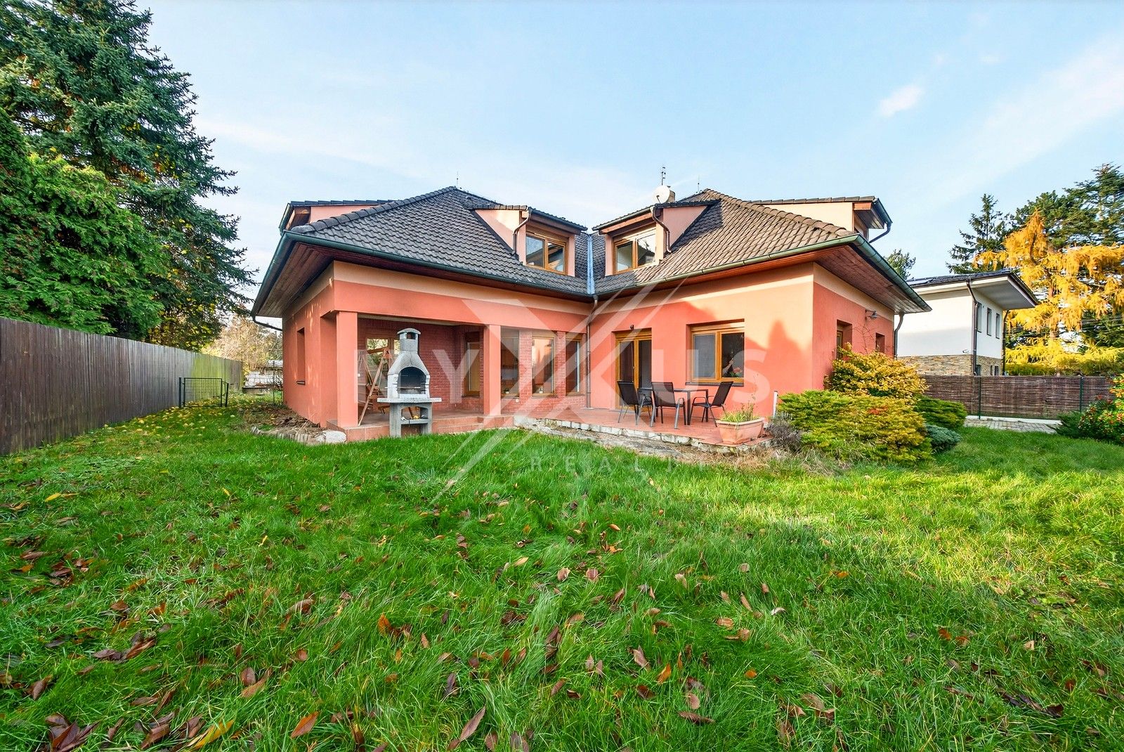 Prodej domu 364 m² - foto 2