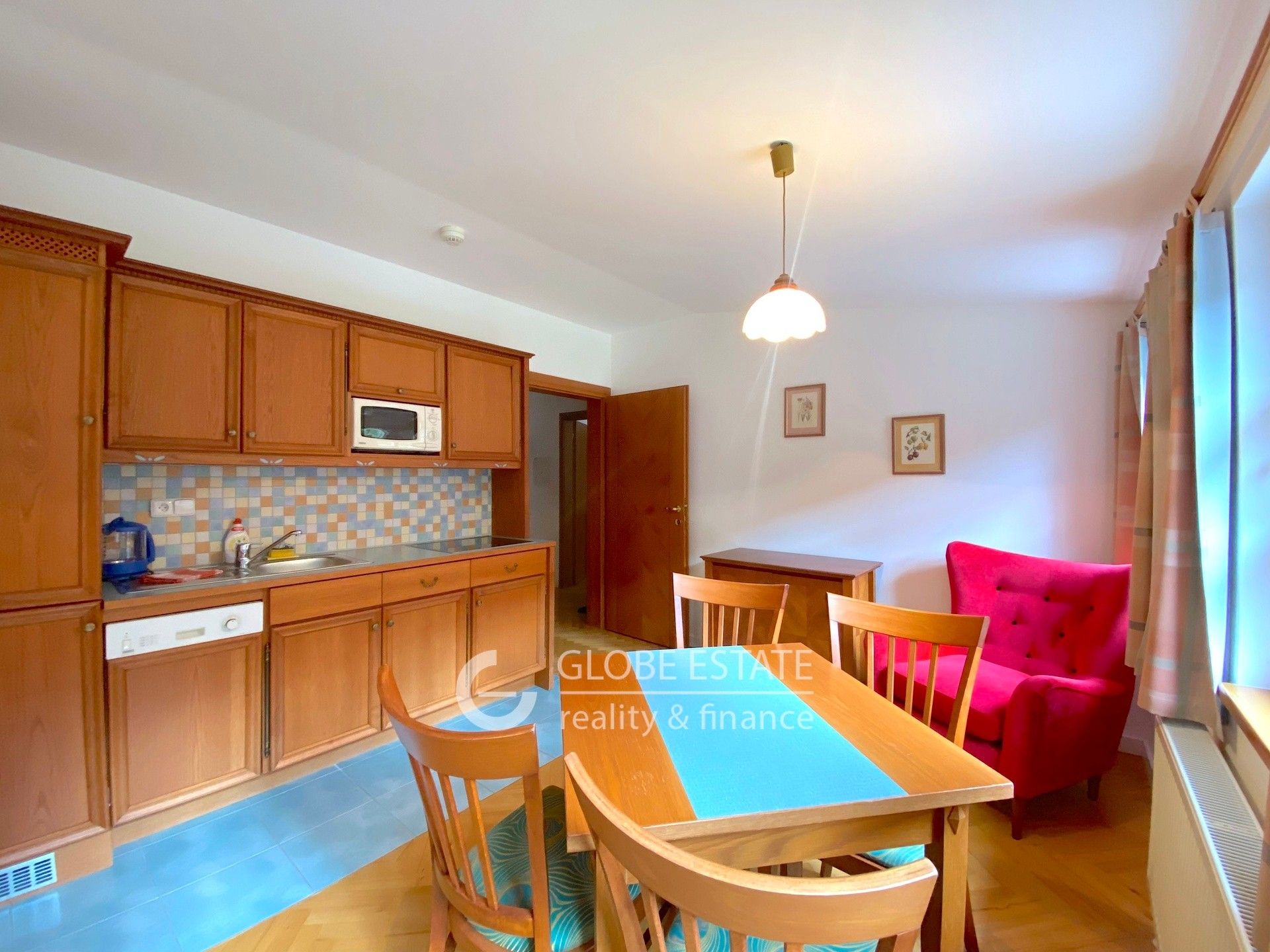 Pronájem bytu 2+kk 53 m² - foto 2