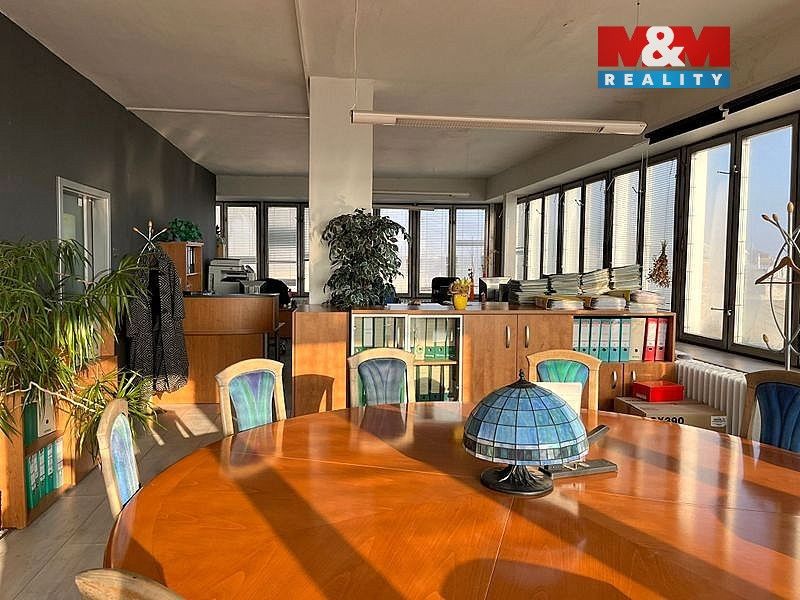 Pronájem komerčního prostoru 57 m² - foto 3