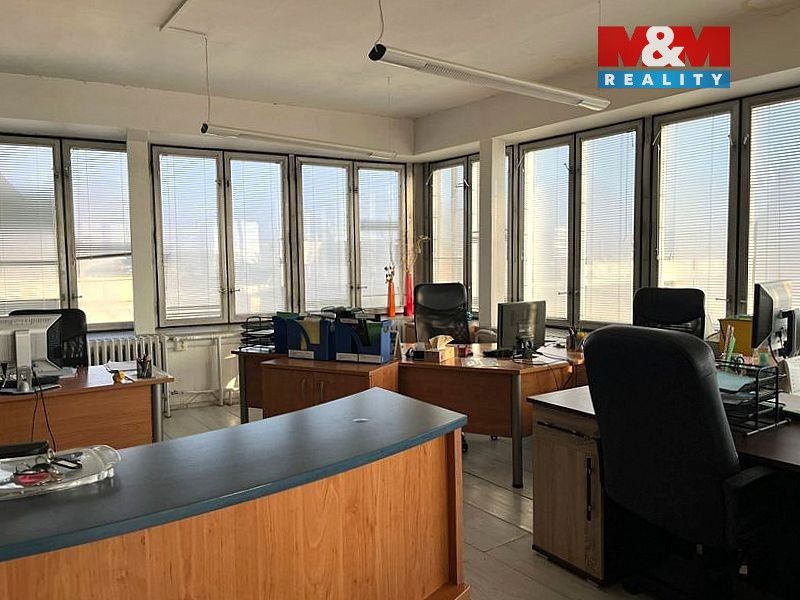 Pronájem komerčního prostoru 57 m² - foto 5