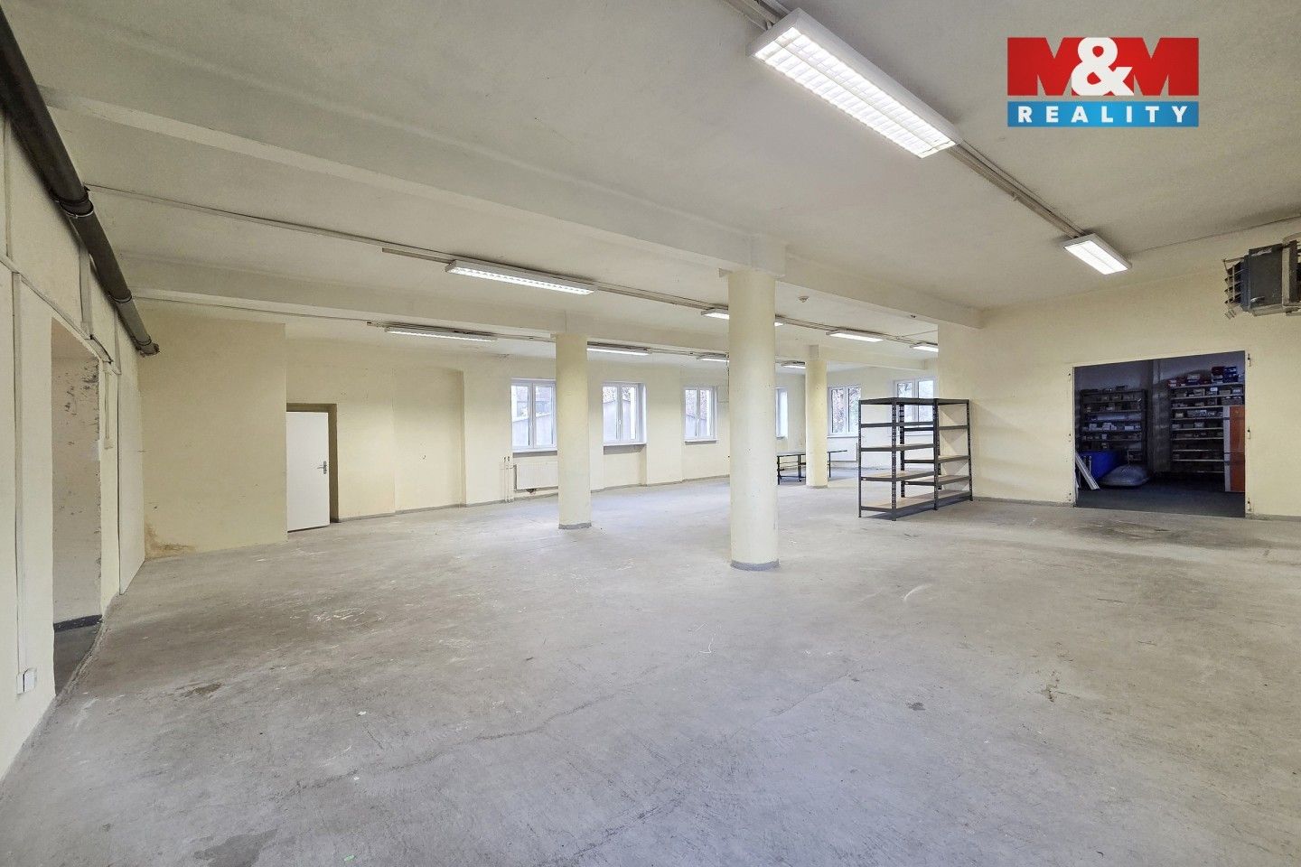Pronájem komerčního prostoru 157 m² - foto 5