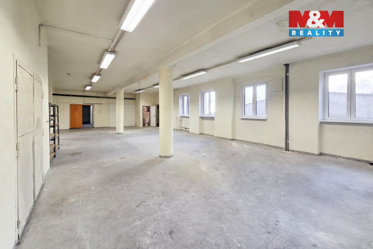 Pronájem komerčního prostoru 157 m² - foto 3