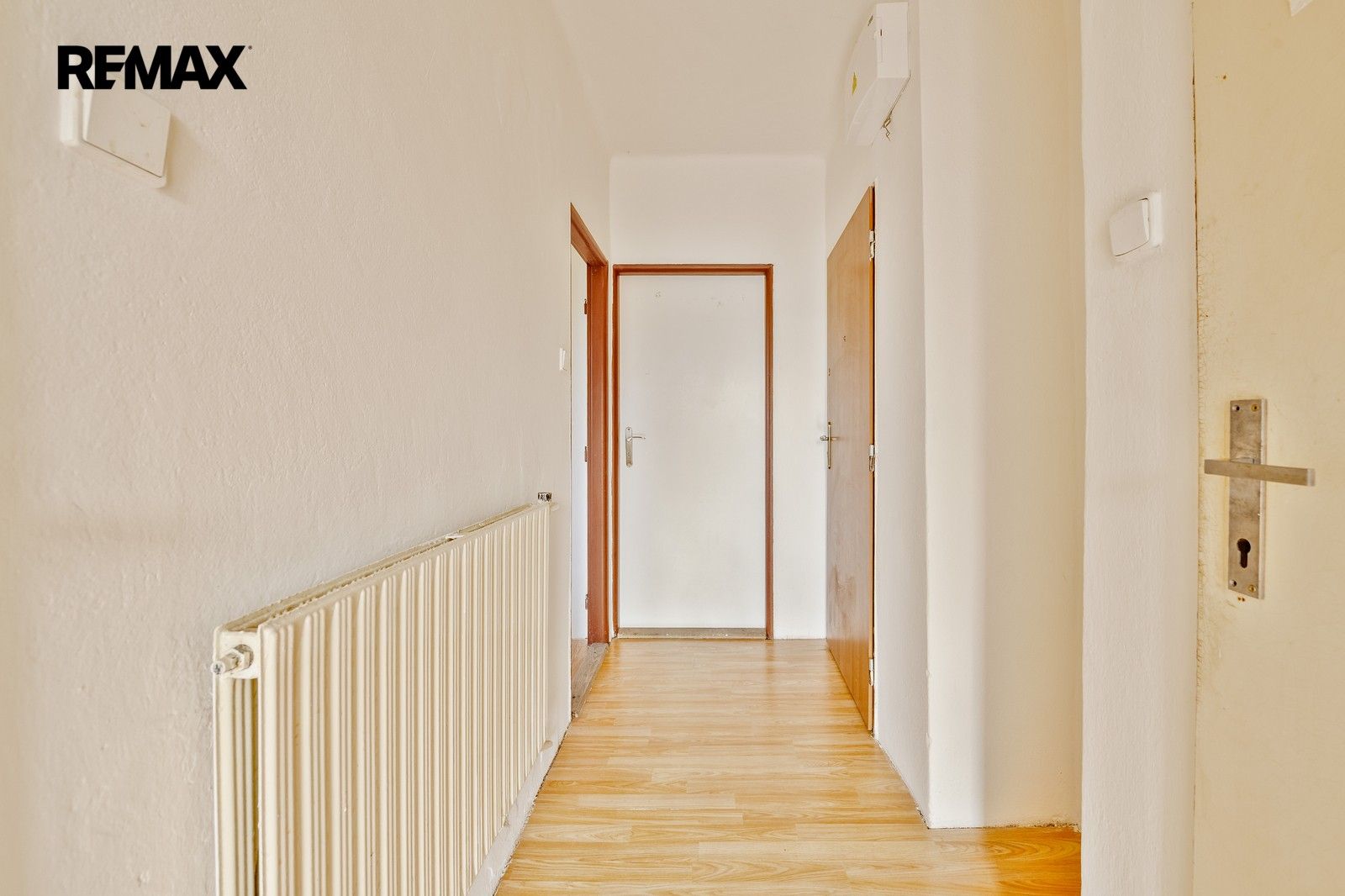 Pronájem bytu 3+1 60 m² - foto 8