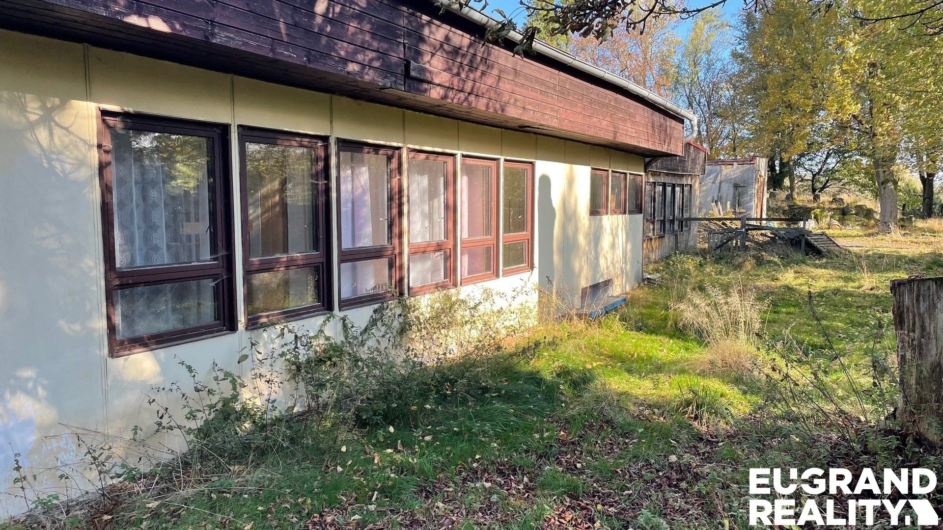 Prodej komerčního prostoru 1500 m² - foto 7