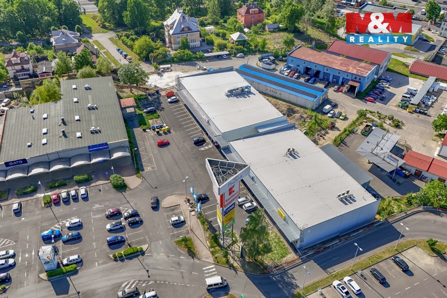 Pronájem komerčního prostoru 2200 m² - foto 22