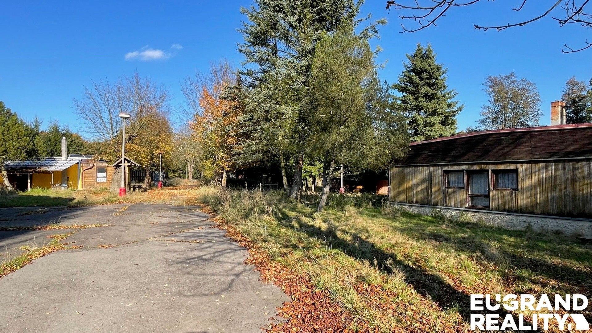 Prodej komerčního prostoru 1500 m² - foto 9
