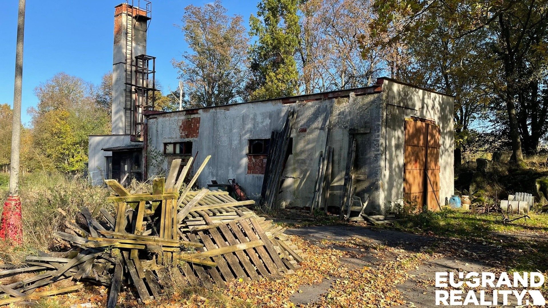 Prodej komerčního prostoru 1500 m² - foto 10