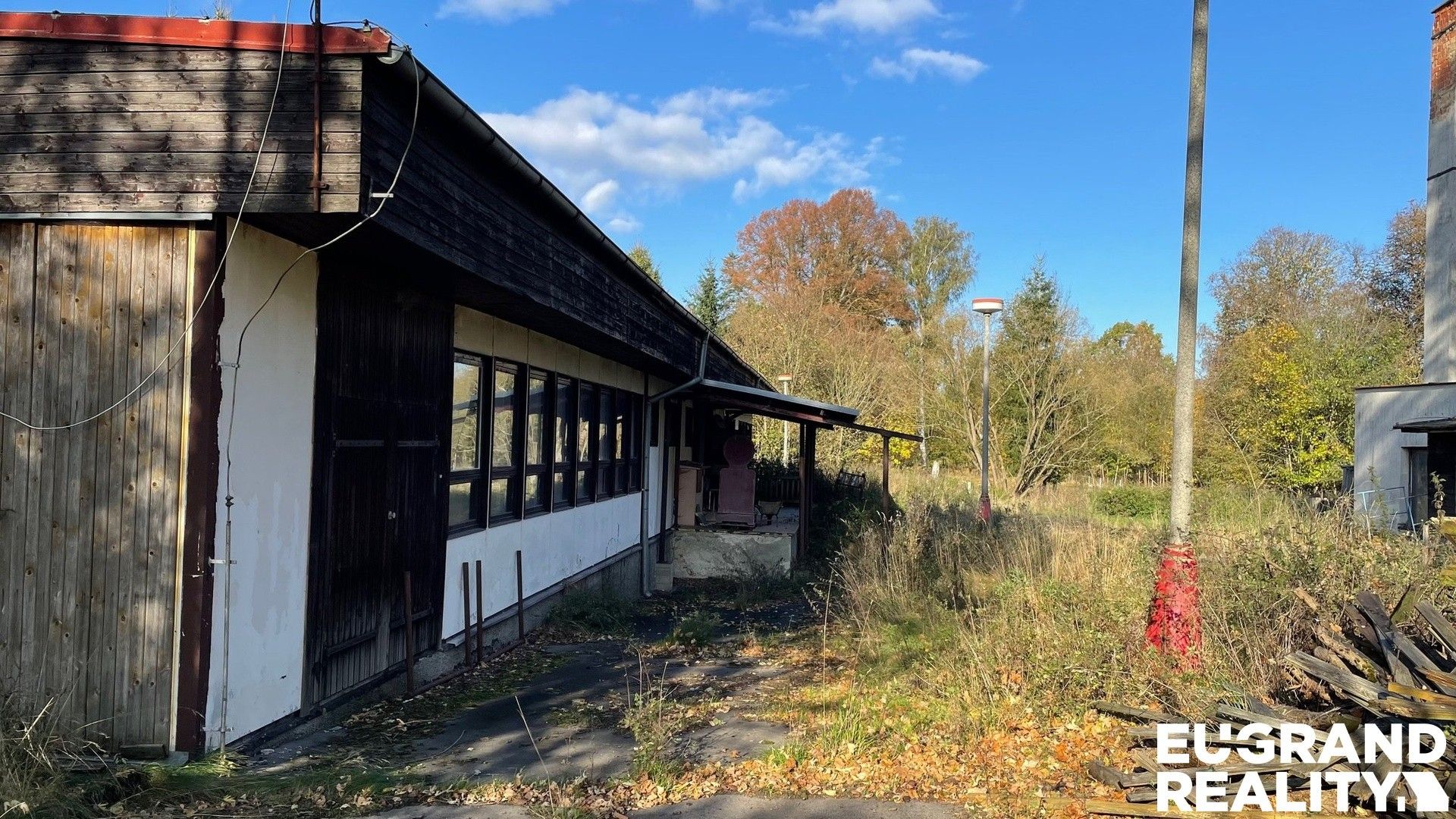 Prodej komerčního prostoru 1500 m² - foto 11