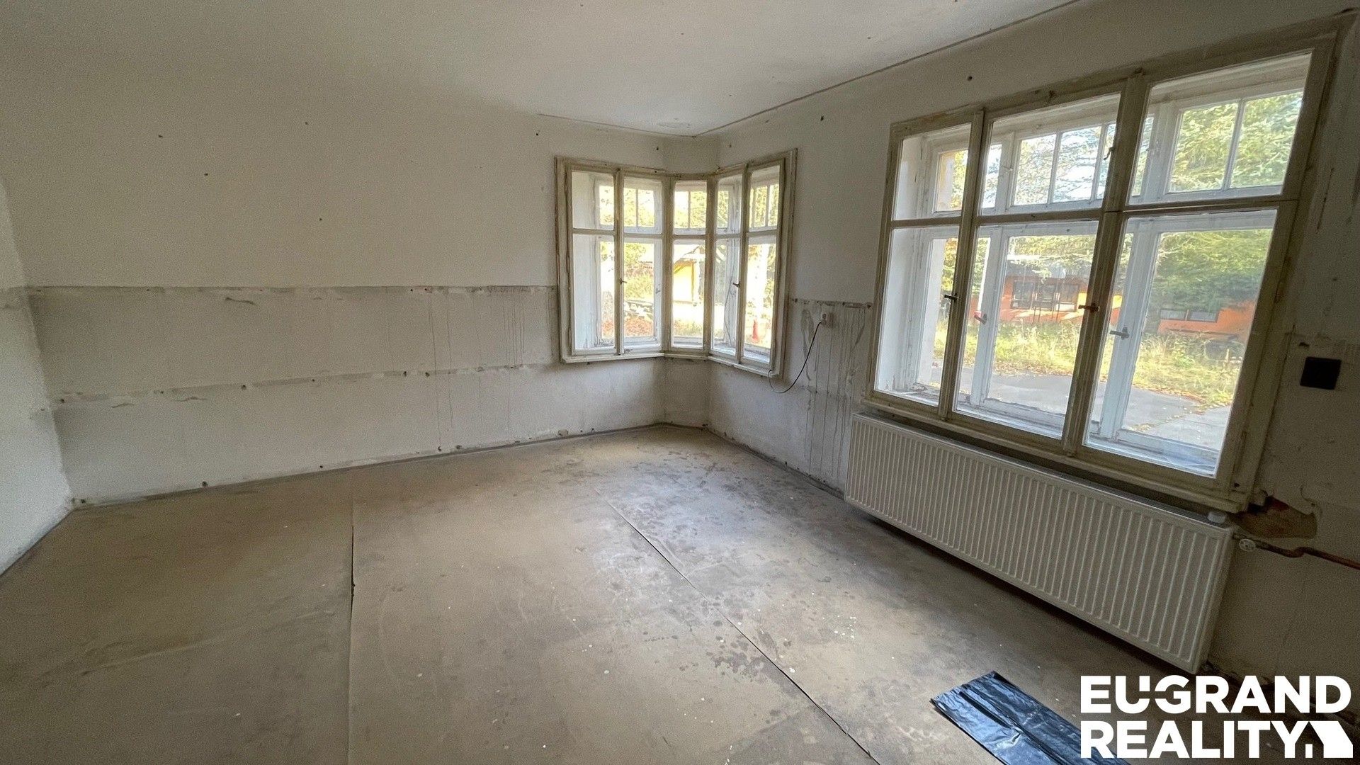 Prodej komerčního prostoru 1500 m² - foto 27