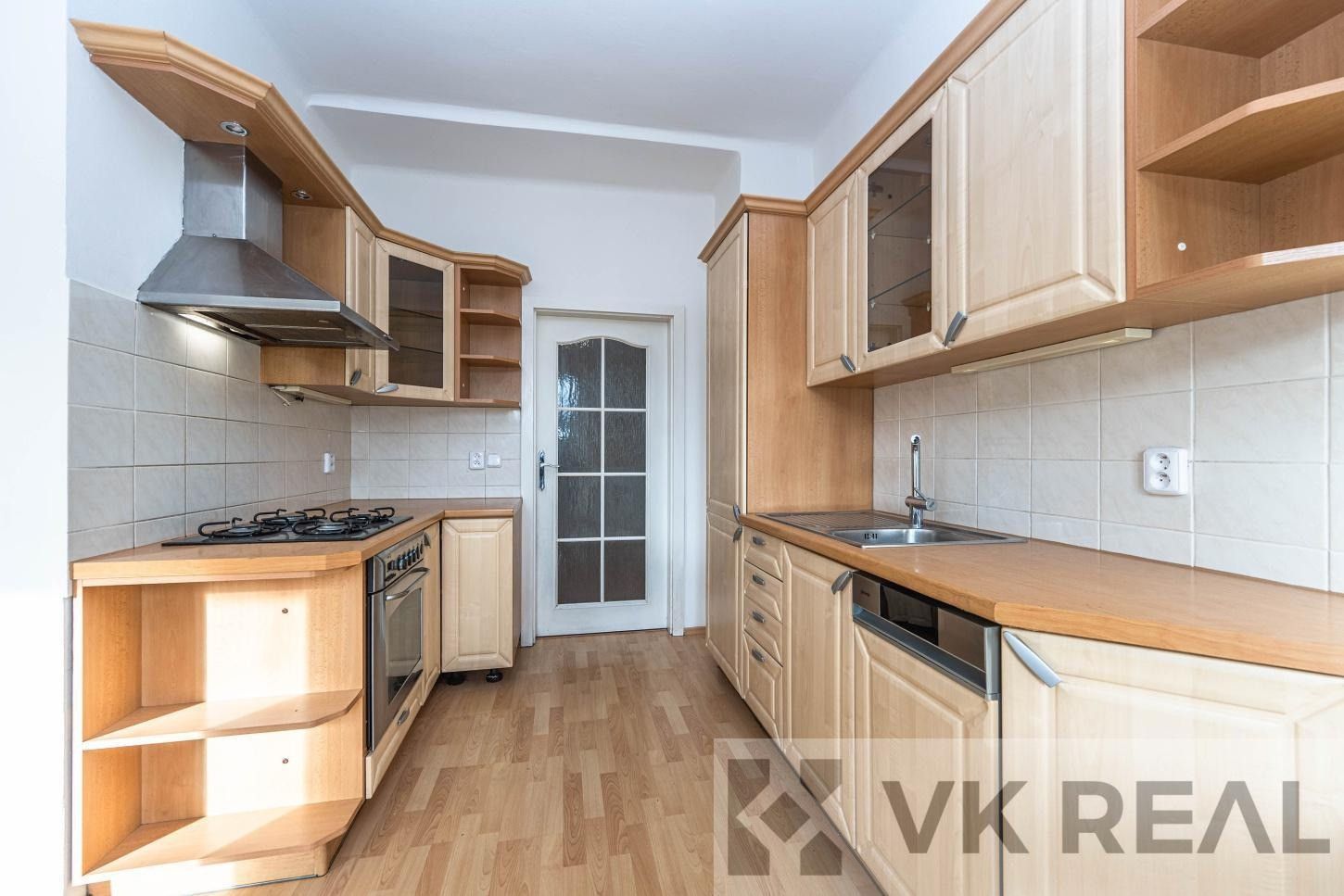 Prodej bytu 2+1 72 m² - foto 5