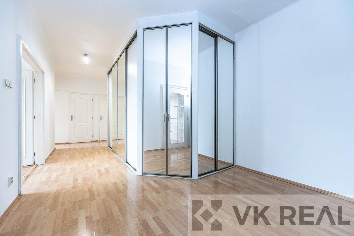 Prodej bytu 2+1 72 m² - foto 10