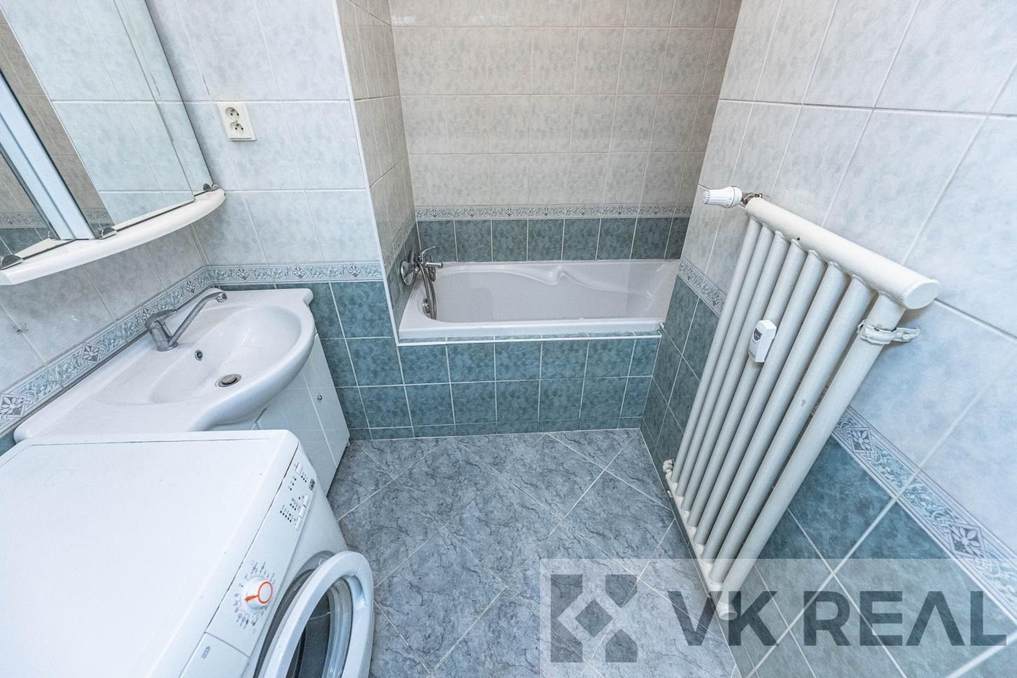 Prodej bytu 2+1 72 m² - foto 12