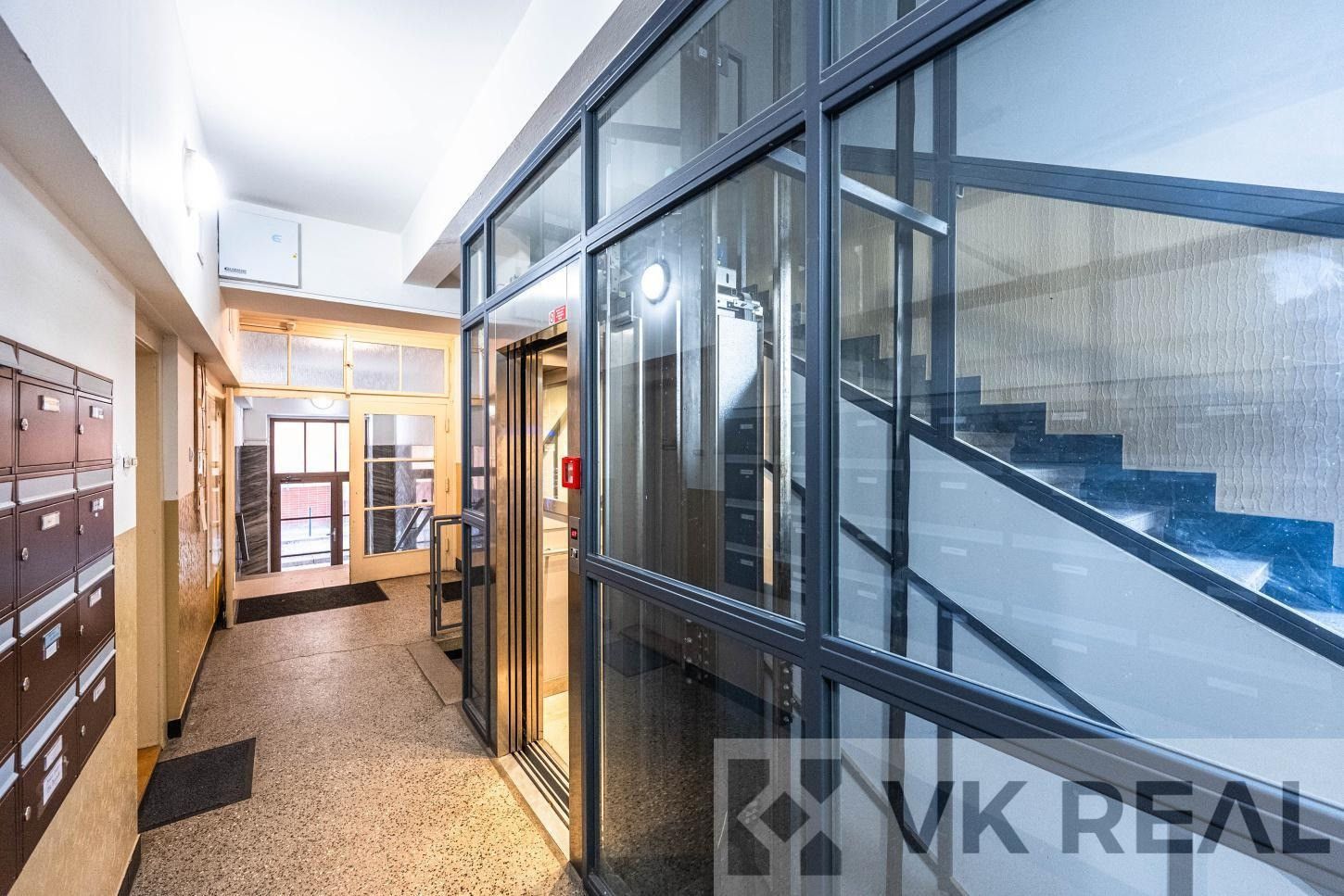 Prodej bytu 2+1 72 m² - foto 15