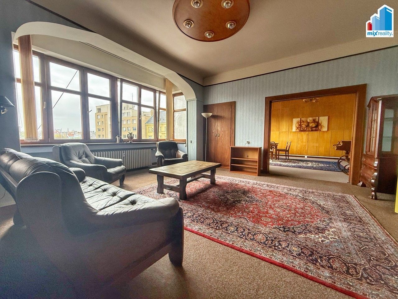 Pronájem komerčního prostoru 135 m² - foto 1