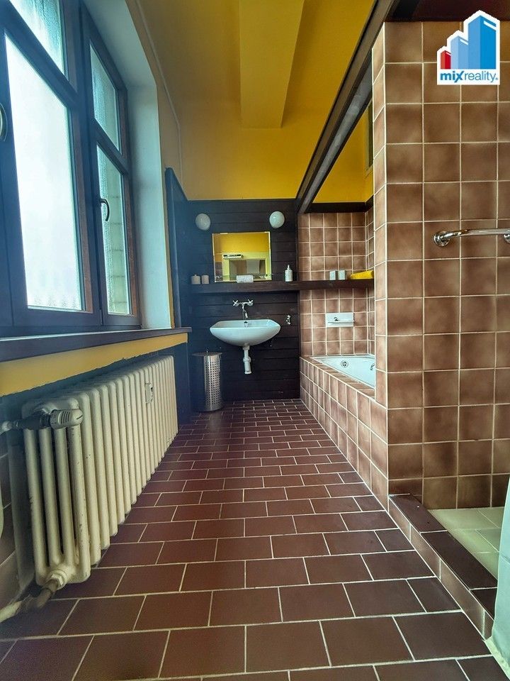 Pronájem komerčního prostoru 135 m² - foto 8