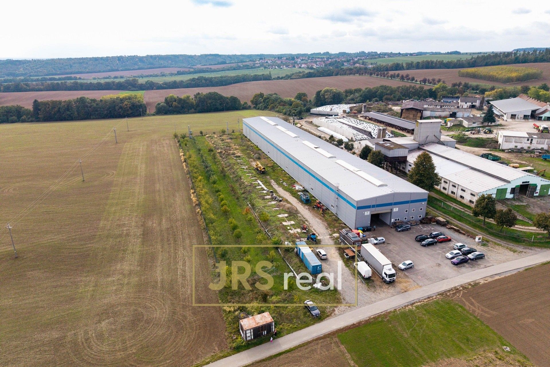 Pronájem komerčního prostoru 2636 m² - foto 5
