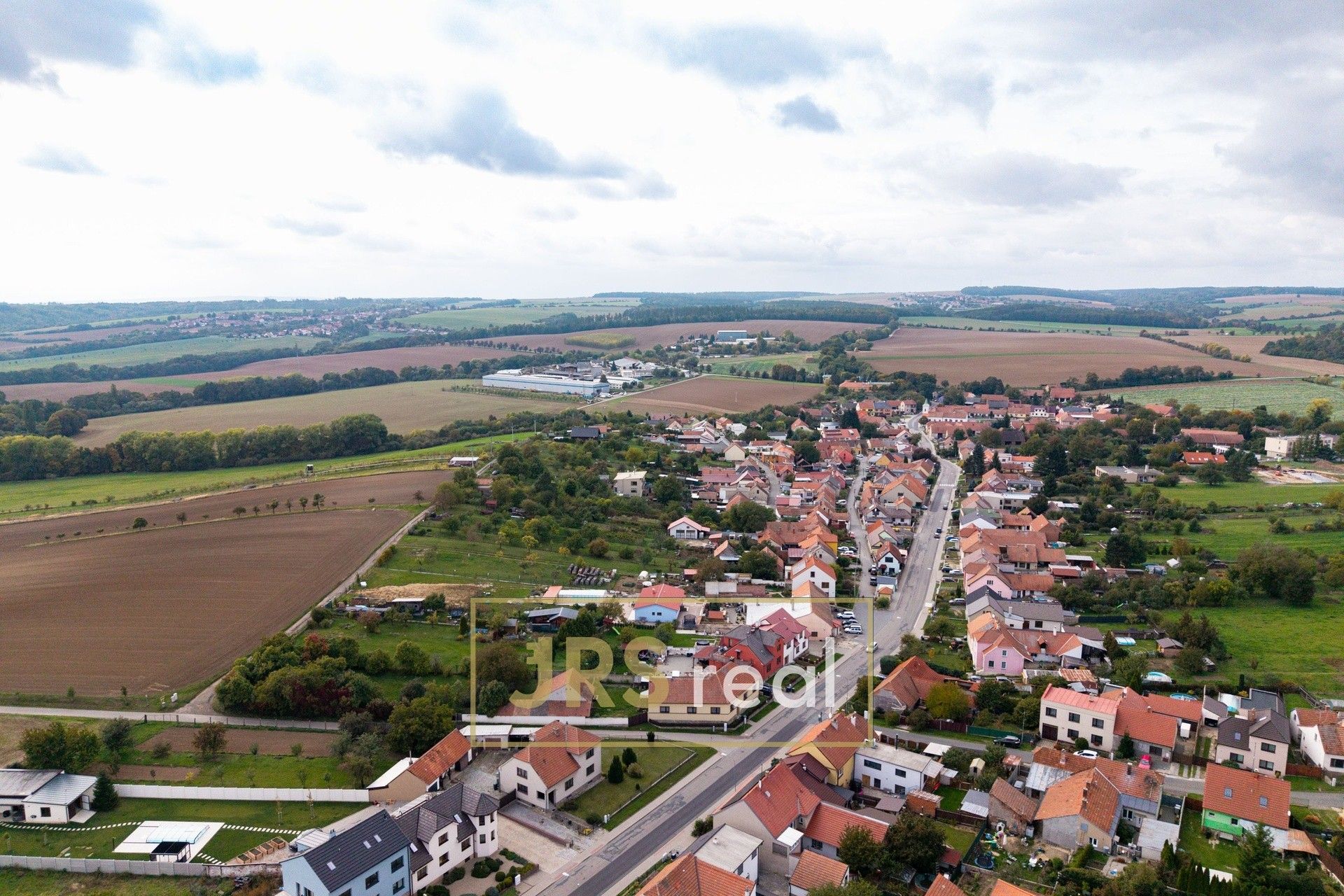 Pronájem komerčního prostoru 2636 m² - foto 16