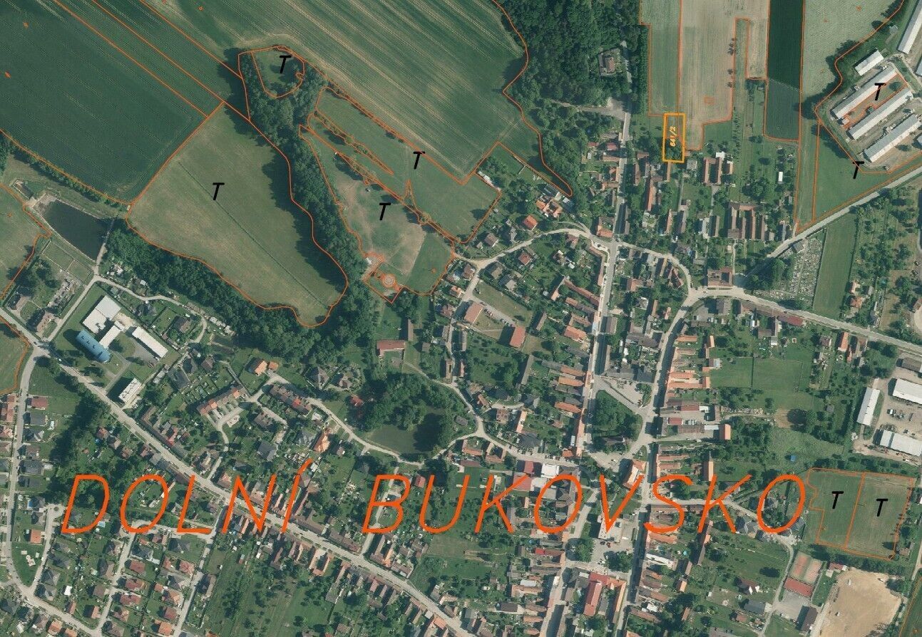 Prodej nemovitosti 1427 m² - foto 3