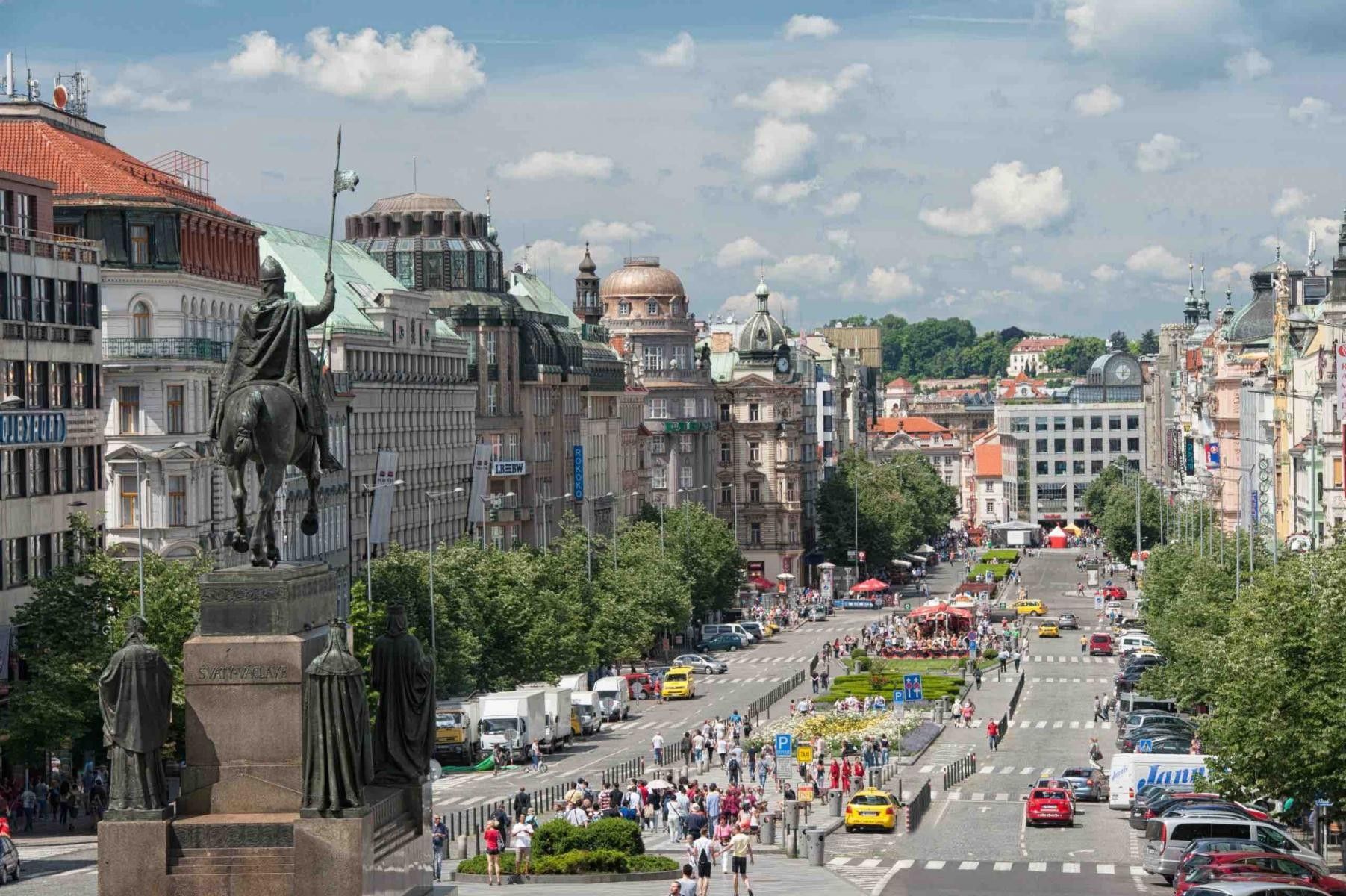 Pronájem nemovitosti 70 m² - foto 1