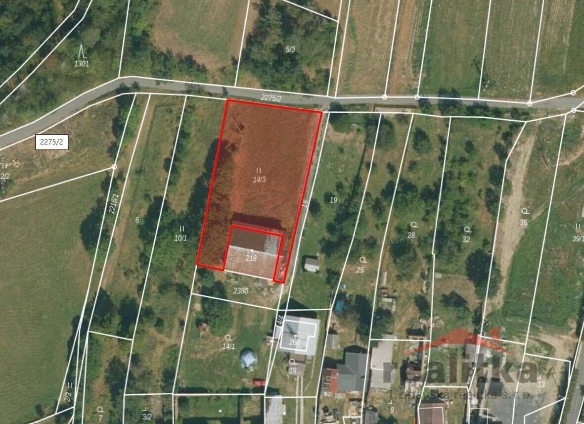 Prodej pozemku 1216 m² - foto 1