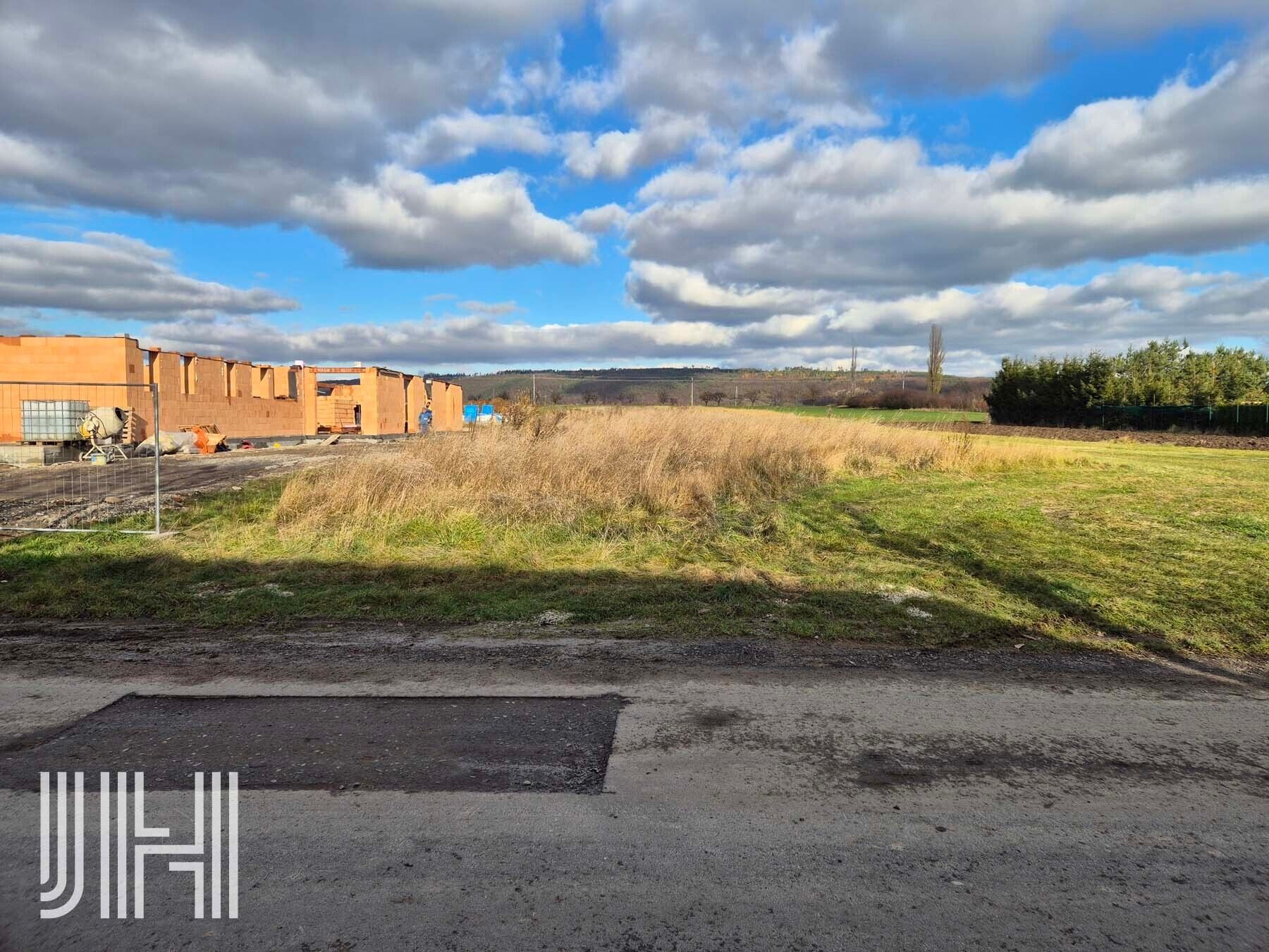 Prodej pozemku 1255 m² - foto 2