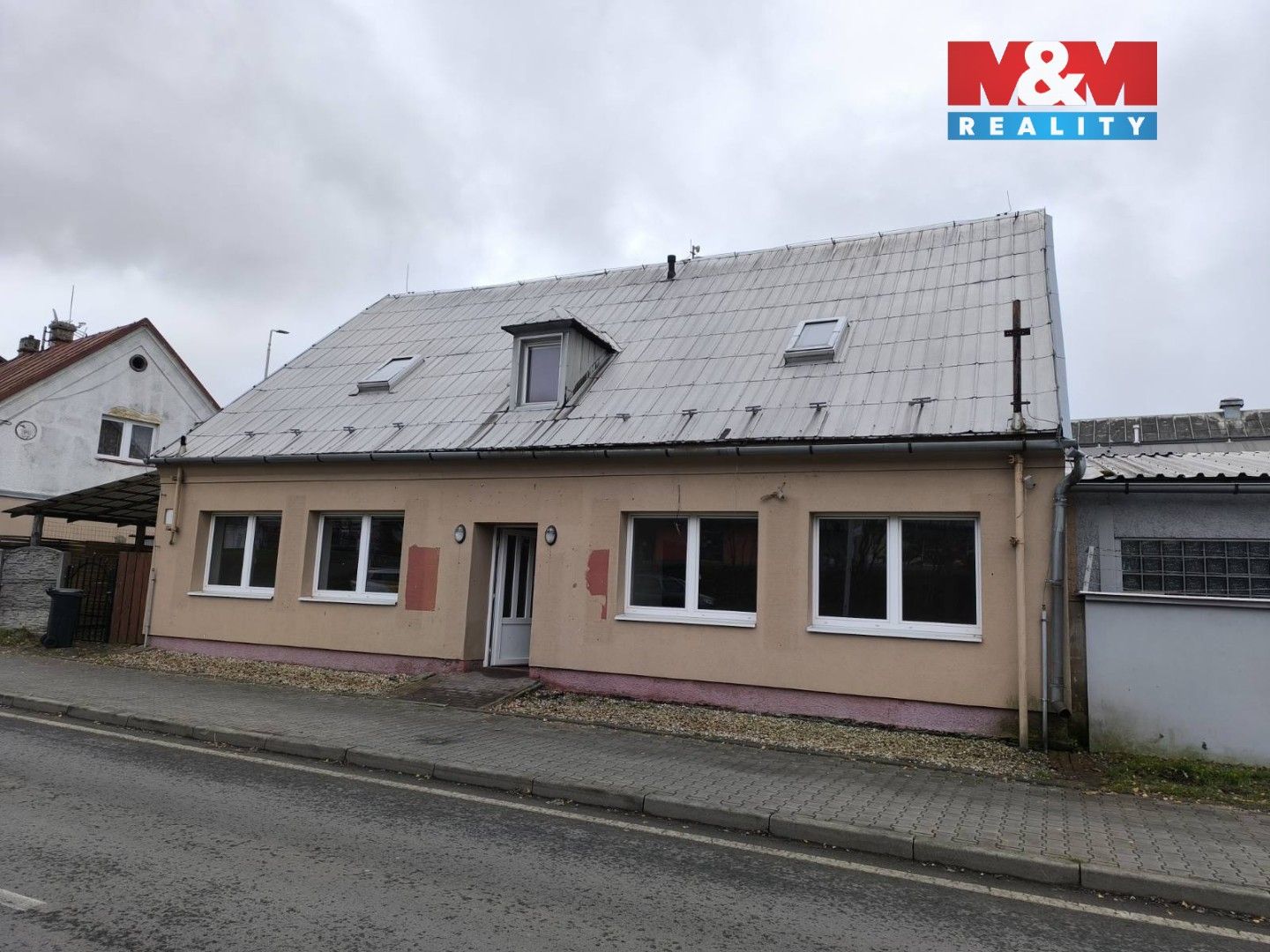 Prodej komerčního prostoru 170 m² - foto 2